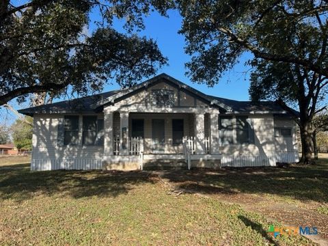 A home in Yoakum