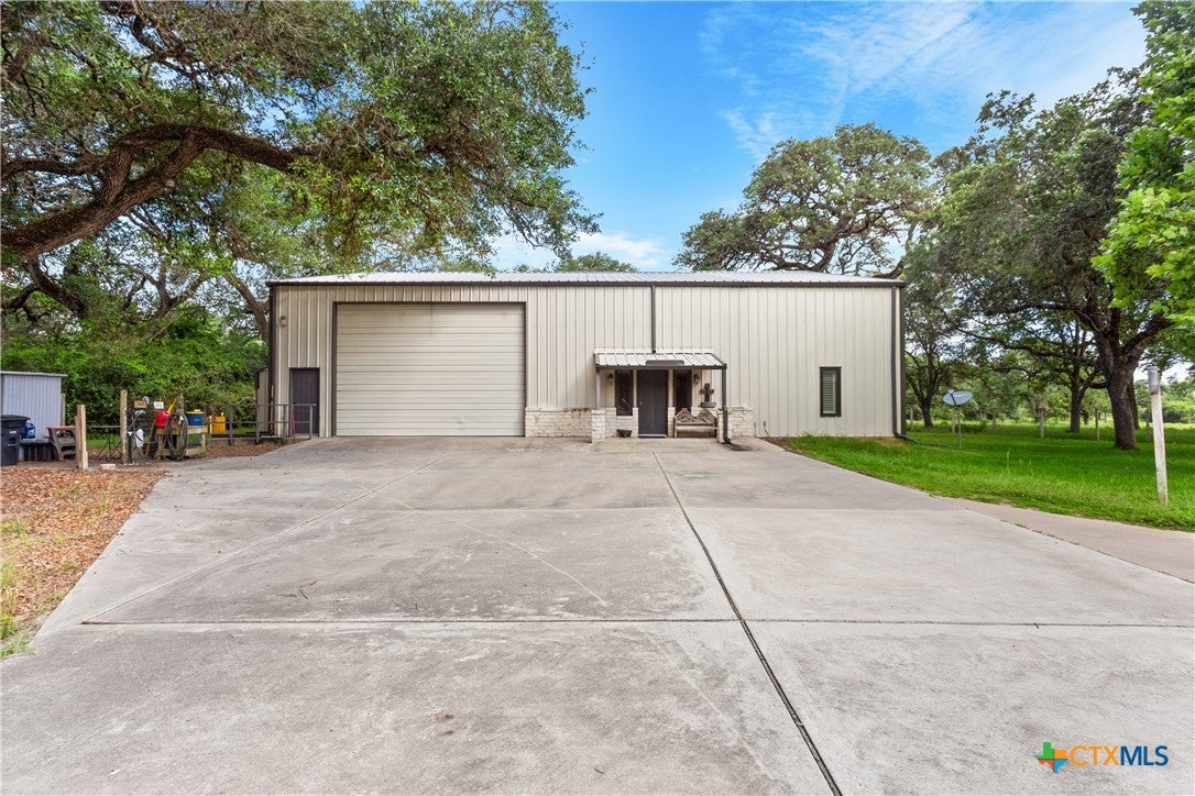 801 Treasure Oaks Road