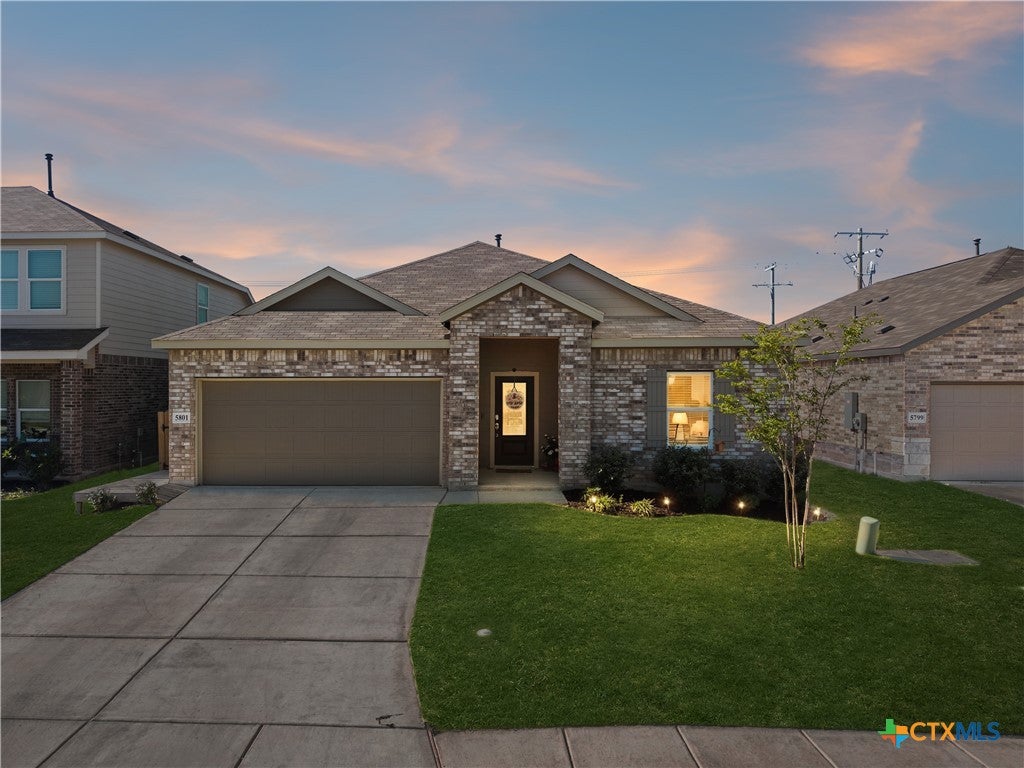 Photo of 5801 Musquiz Ridge RDG, Seguin, TX 78155 (MLS # 610104)