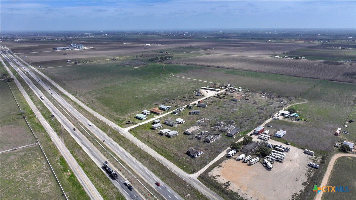 8205 W Interstate 10