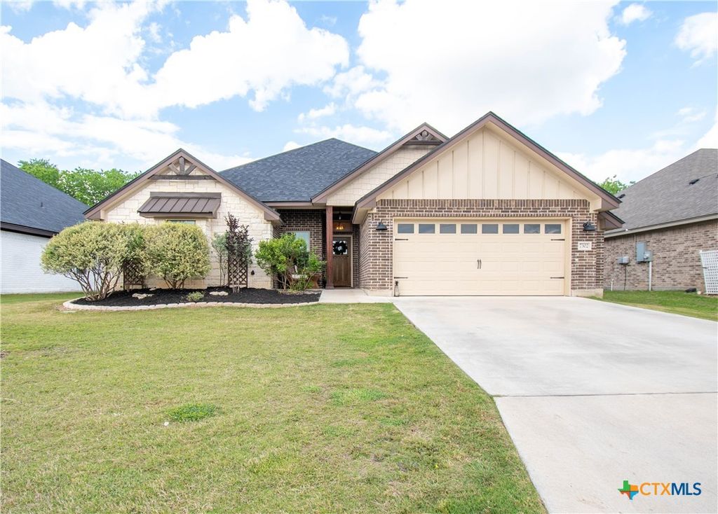 Photo of 7302 Golden Heart Drive, Temple, TX 76502 (MLS # 610179)
