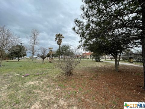 A home in Floresville