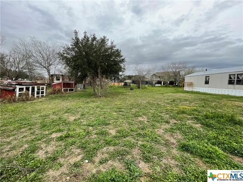 A home in Floresville