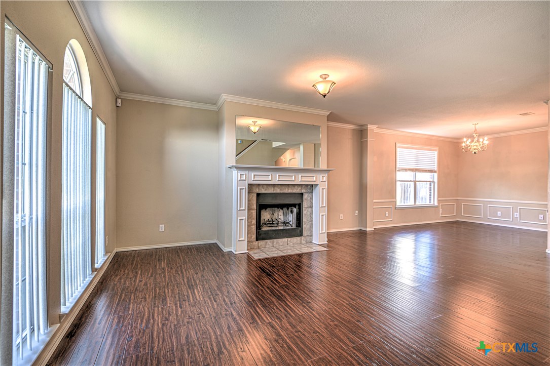 705 White Hawk Trail