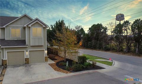 Photo of 712 Gristmill Drive, New Braunfels, TX 78130 (MLS # 602269)