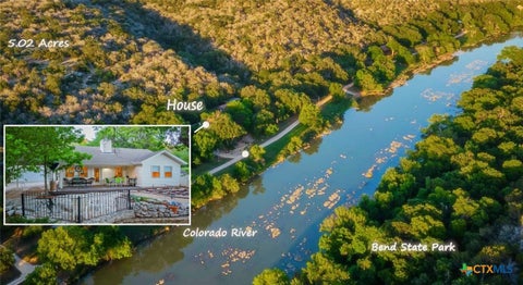 Photo of 1138 N River Road, Lampasas, TX 76550 (MLS # 627812)