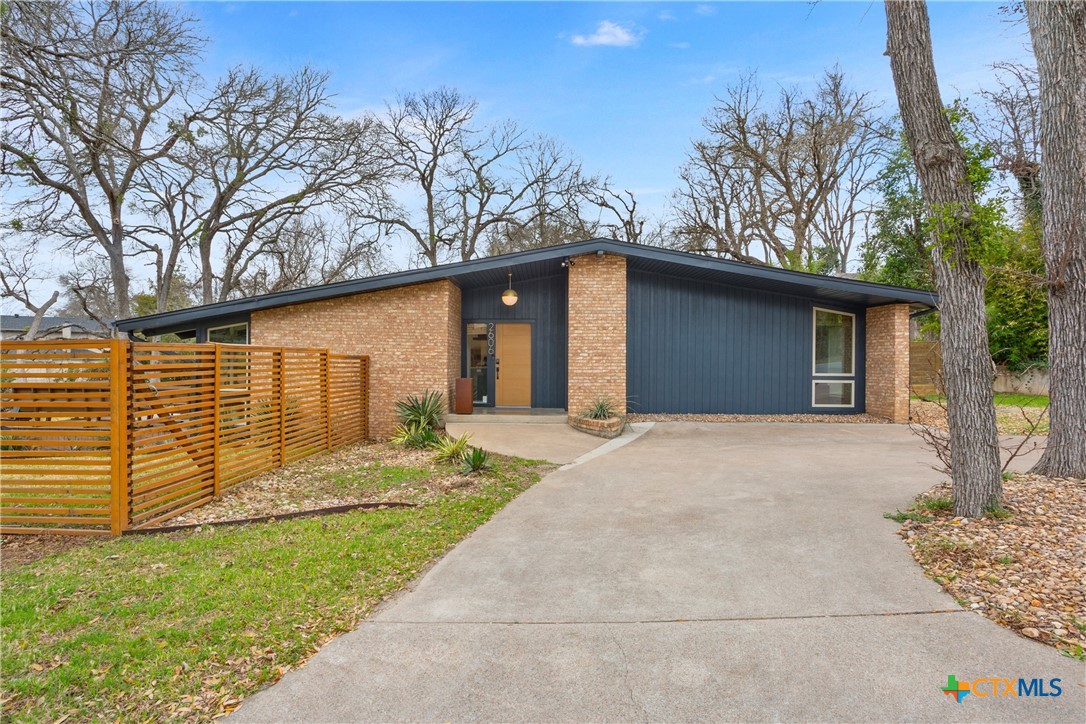 2606 Birdcreek Drive