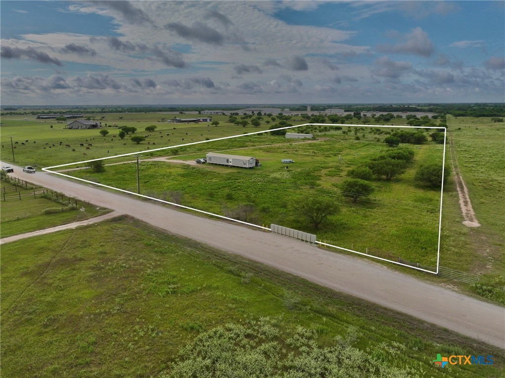 469 Willow Creek Ranch Rd