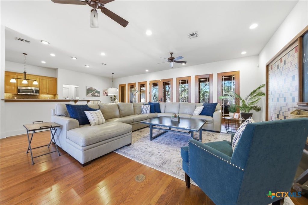 Photo of 27118 Rockwall Parkway, New Braunfels, TX 78132 (MLS # 604912)