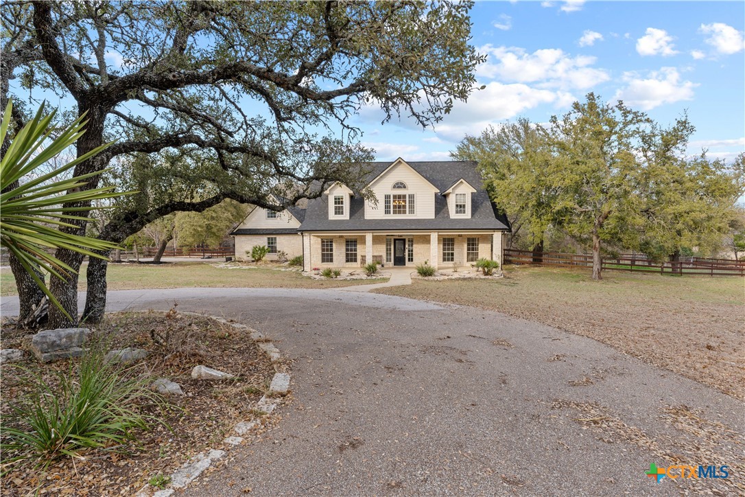 1060 Great Oaks Drive