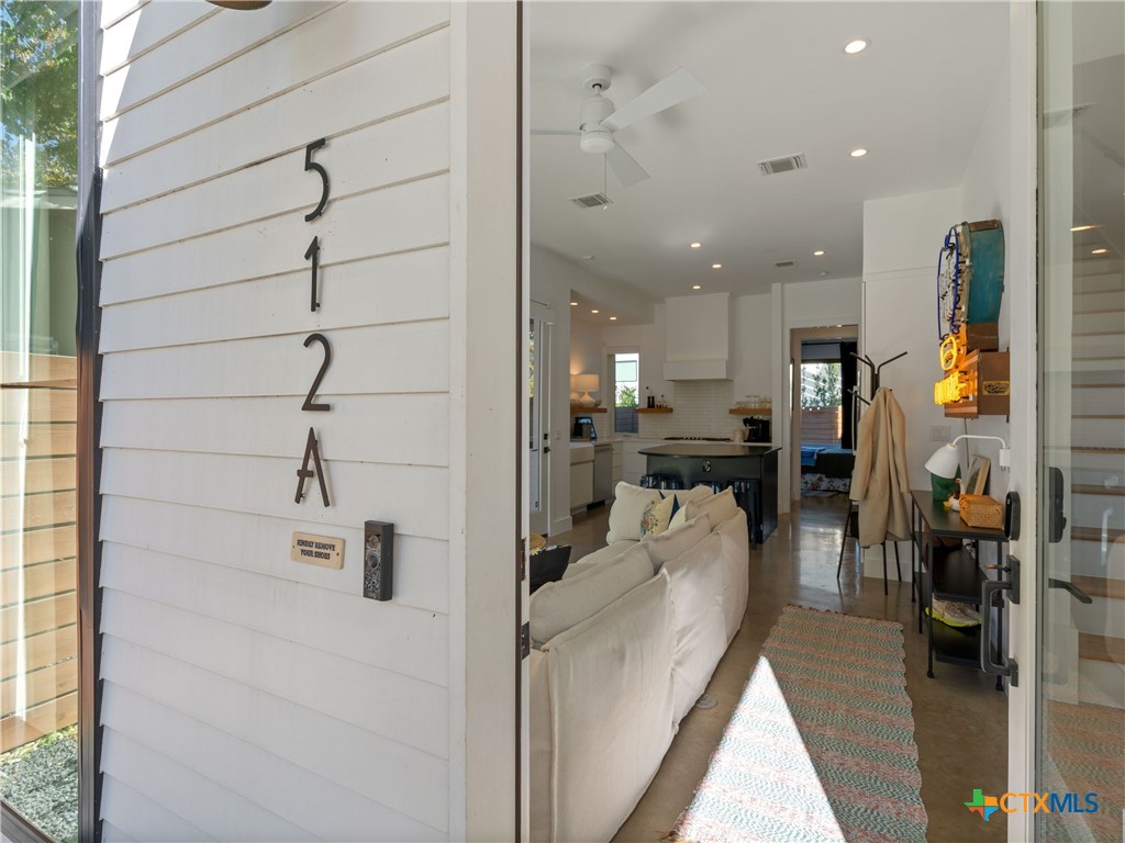 512 Sacramento Drive A