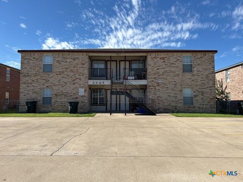Photo of 3307 Toledo Drive #B, Killeen, TX 76542 (MLS # 612889)