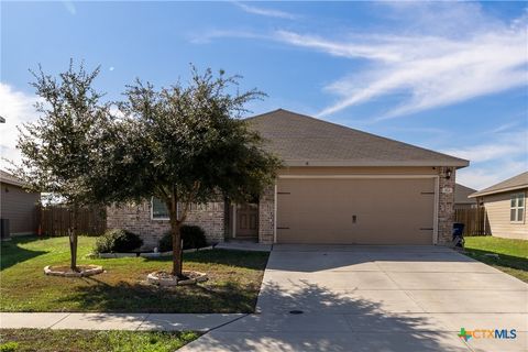 Photo of 313 Northshore Trail, New Braunfels, TX 78130 (MLS # 599622)