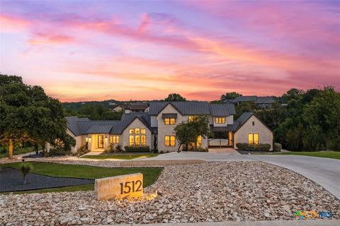 Photo of 1512 Via Principale, New Braunfels, TX 78132 (MLS # 612442)