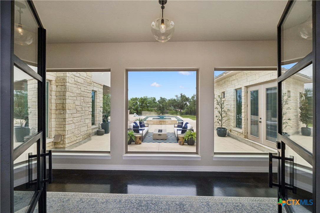 3214 Comal Springs