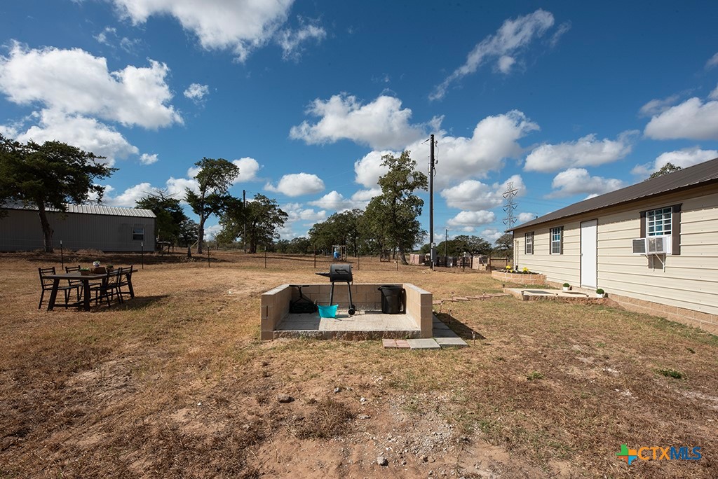 Stockdale, Texas 78160, United States, 11 Bedrooms Bedrooms, ,2 BathroomsBathrooms,Residential,Pending,34899