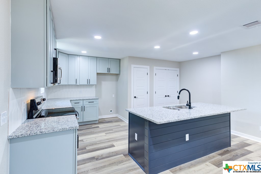 Spring Branch, Texas 78070, United States, 2 Bedrooms Bedrooms, ,1 BathroomBathrooms,Residential,Active,71321