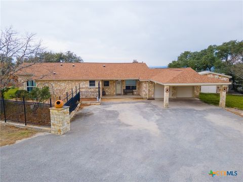 Photo of 1130 Crossbow Drive, Canyon Lake, TX 78133 (MLS # 604890)