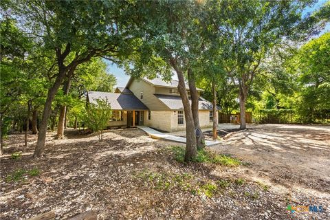 3268 Eagle Point West Avenue Belton TX 76513