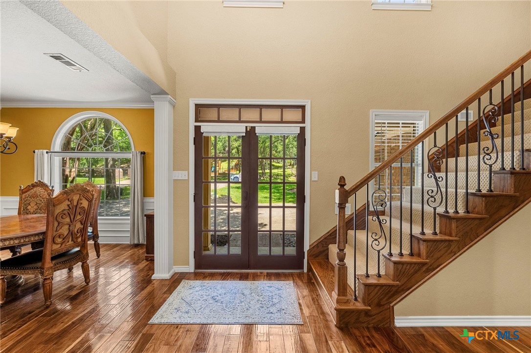 2815 Chisholm Trail