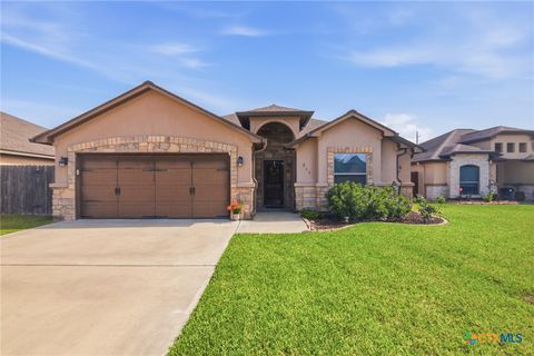 Photo of 317 Tuscany Drive, Victoria, TX 77904 (MLS # 609424)