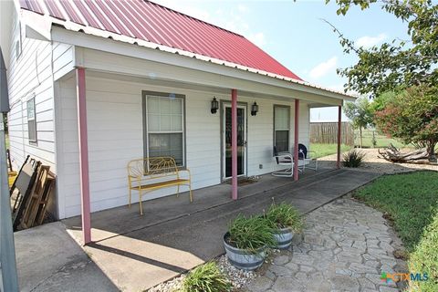 8592 S Lone Star Parkway Moody TX 76557