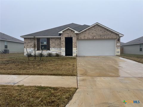 Photo of 5108 Vivien Street, Killeen, TX 76549 (MLS # 607353)