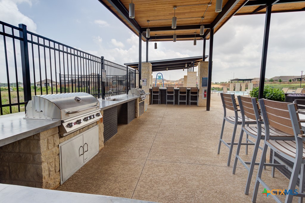 New Braunfels, Texas 78132, United States, 4 Bedrooms Bedrooms, ,3 BathroomsBathrooms,Residential,Active,16002