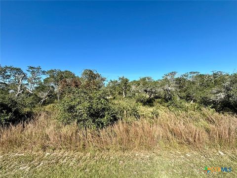 185 WALTER HELDENFELS CIR Rockport TX 78382