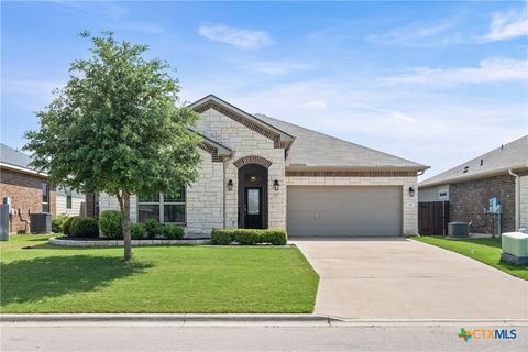 Photo of 815 Cross Drive, Temple, TX 76502 (MLS # 610573)