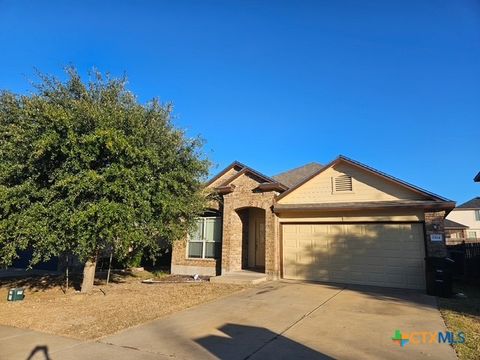 Photo of 5304 Lions Gate Lane, Killeen, TX 76549 (MLS # 599796)