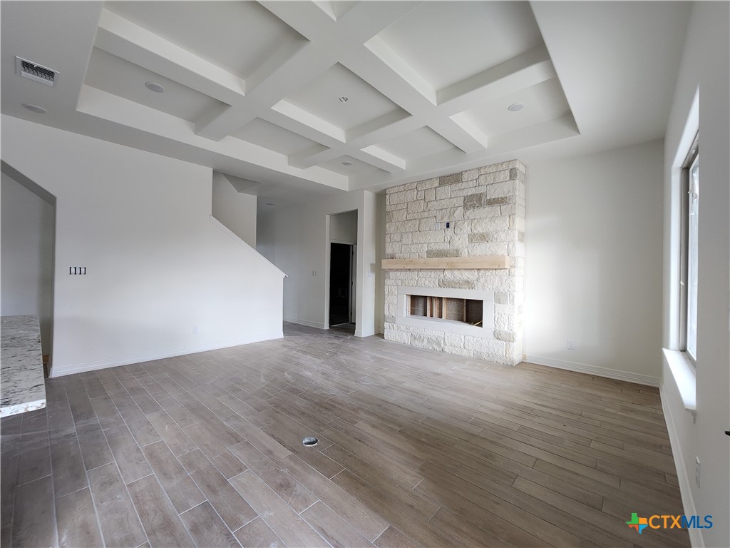 813 Golden Eagle Cove