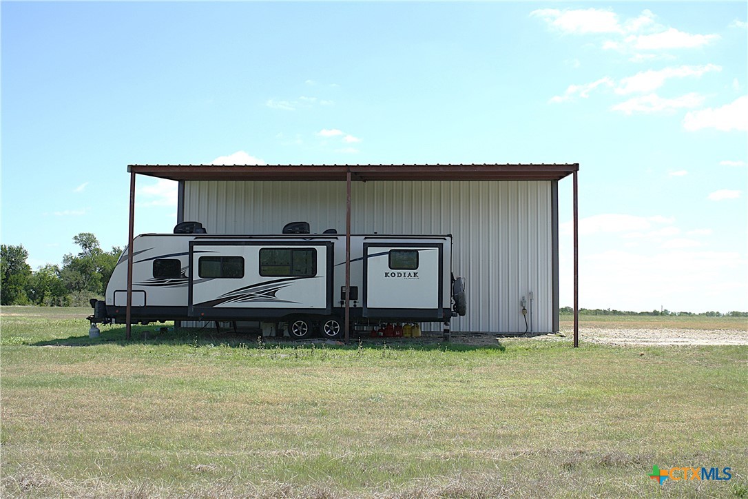 8821 County Road 133