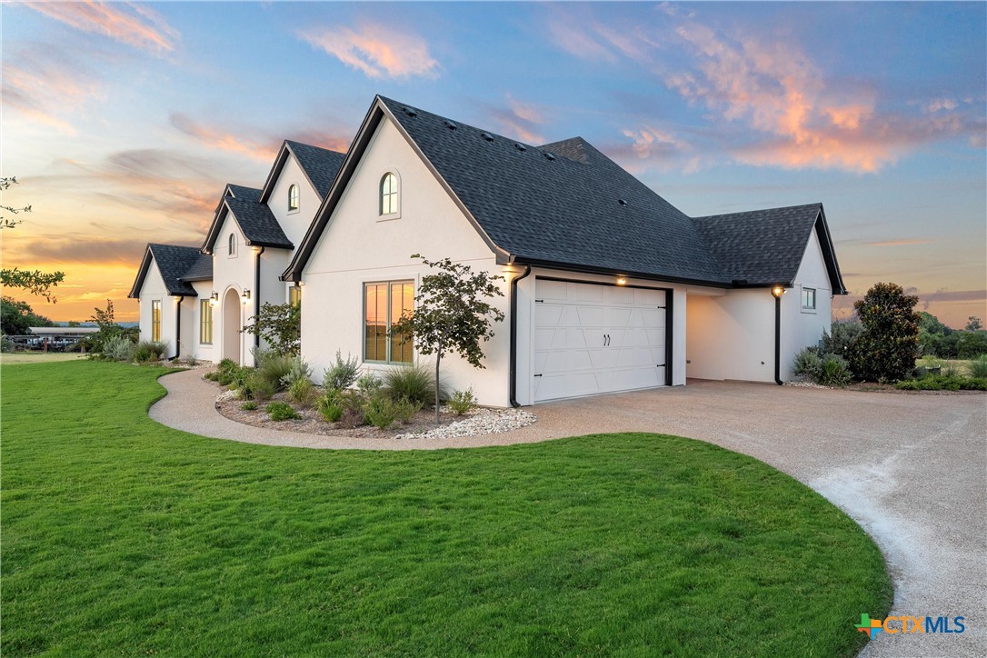 2176 N Speegleville Road