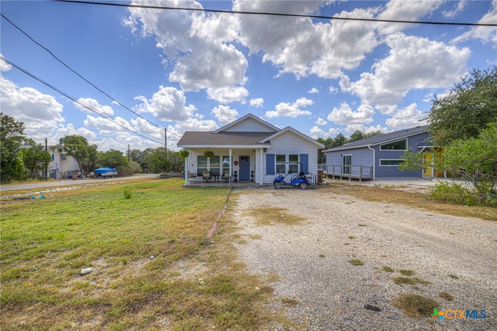 Photo of 2870 Candlelight Drive, Canyon Lake, TX 78133 (MLS # 623482)