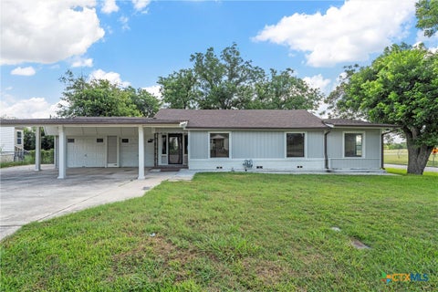 Photo of 1524 E Avenue B, Temple, TX 76501 (MLS # 627348)
