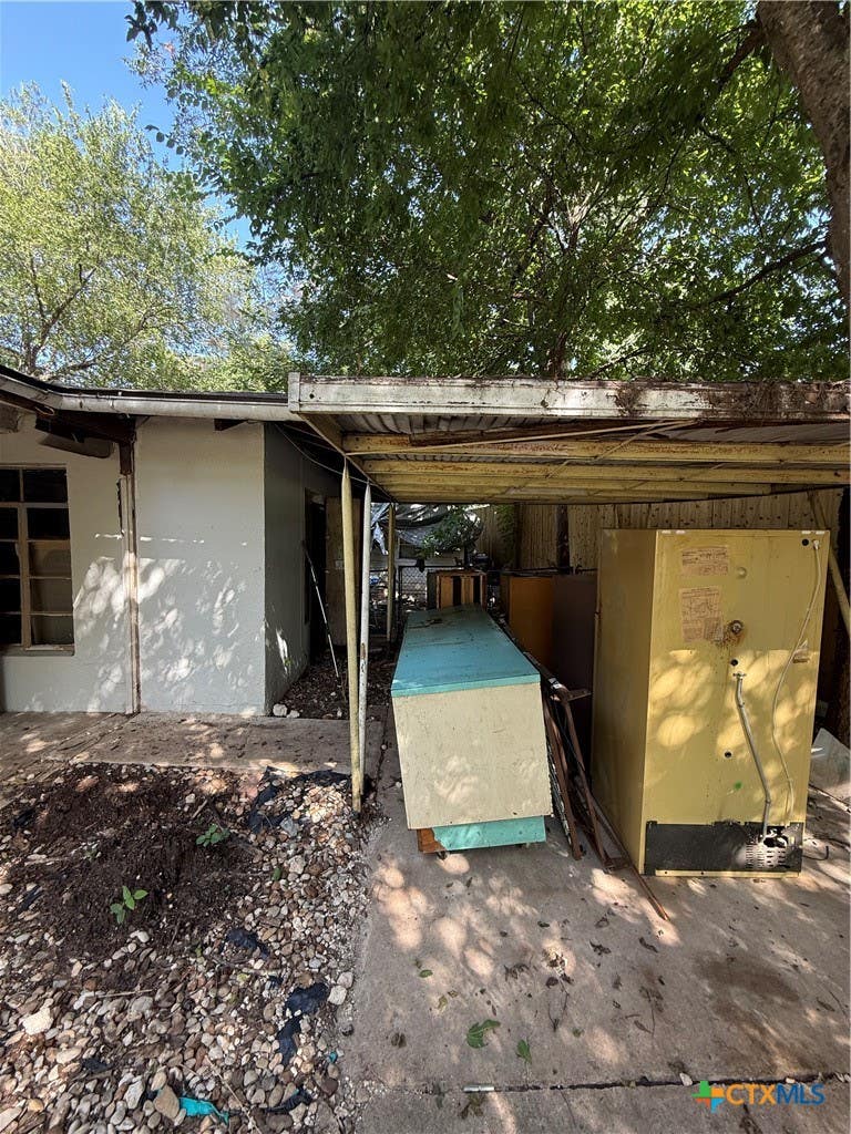 Photo of 900 Haynes Street, San Marcos, TX 78666 (MLS # 620649)