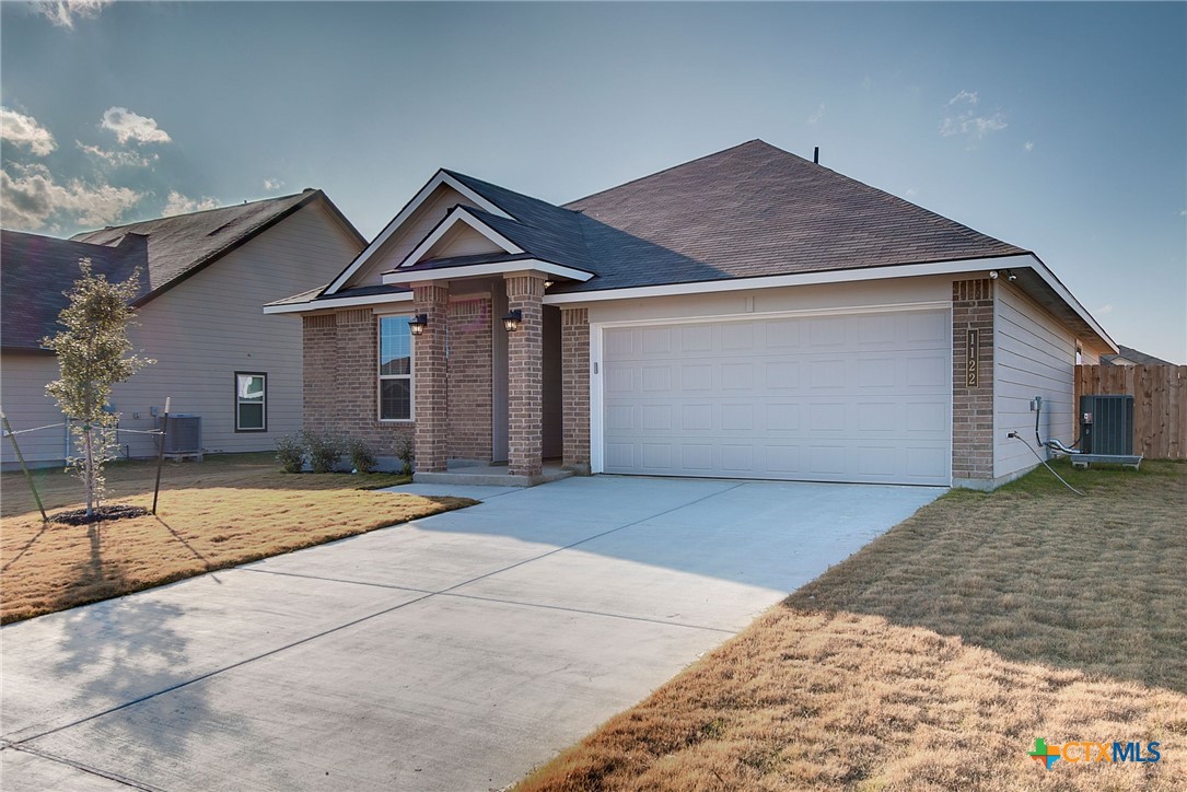 1122 Lilac Ledge Drive