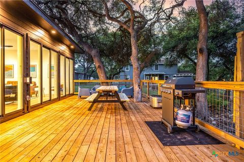 A home in Canyon Lake