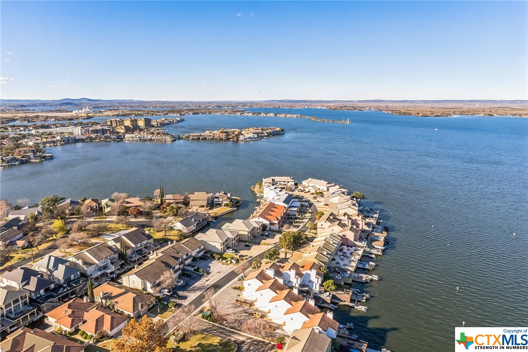 View Horseshoe Bay, TX 78657 townhome