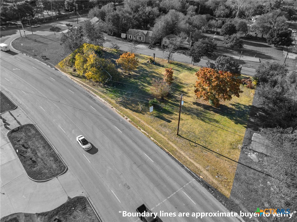 105, 107, 109, 111 Victory Drive