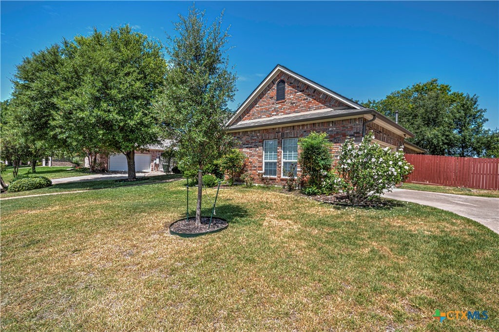 Photo of 5920 Fawn Meadows Drive, Temple, TX 76502 (MLS # 621499)