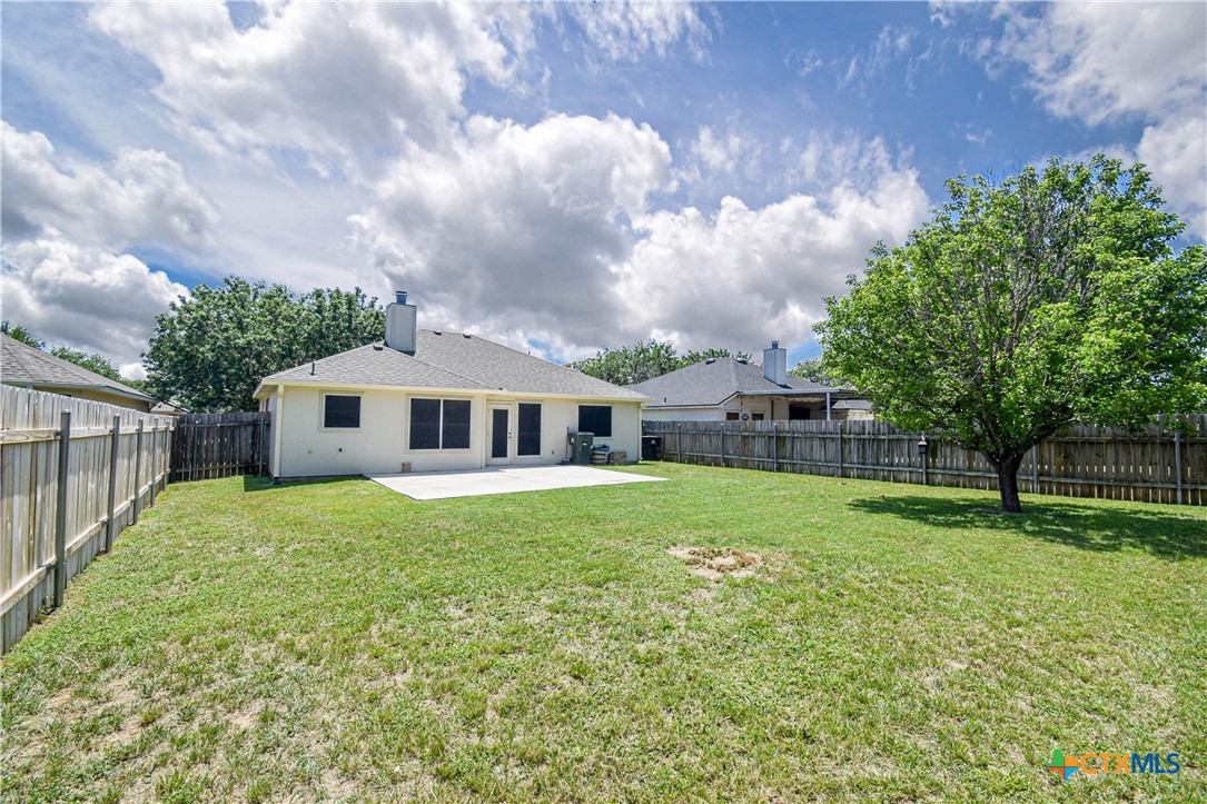 1614 Twisted Oak Drive
