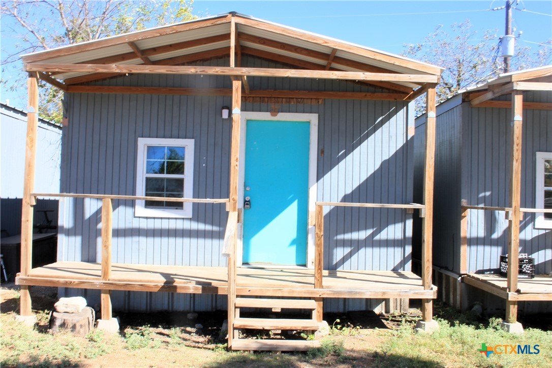 301 E Cedar Street A