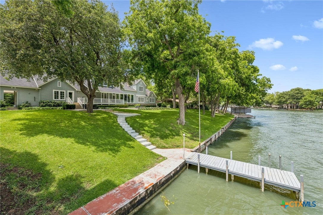 2319 Terminal Loop Road