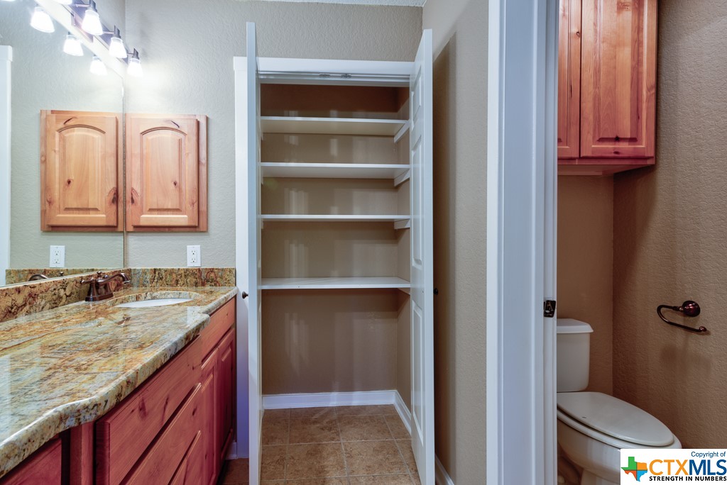 Canyon Lake, Texas 78133, United States, 3 Bedrooms Bedrooms, ,3 BathroomsBathrooms,Residential,Active,70875