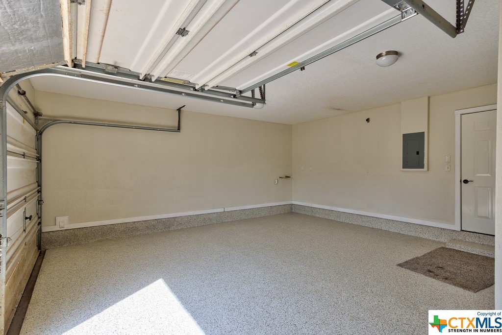 Canyon Lake, Texas 78133, United States, 3 Bedrooms Bedrooms, ,3 BathroomsBathrooms,Residential,Active,70875