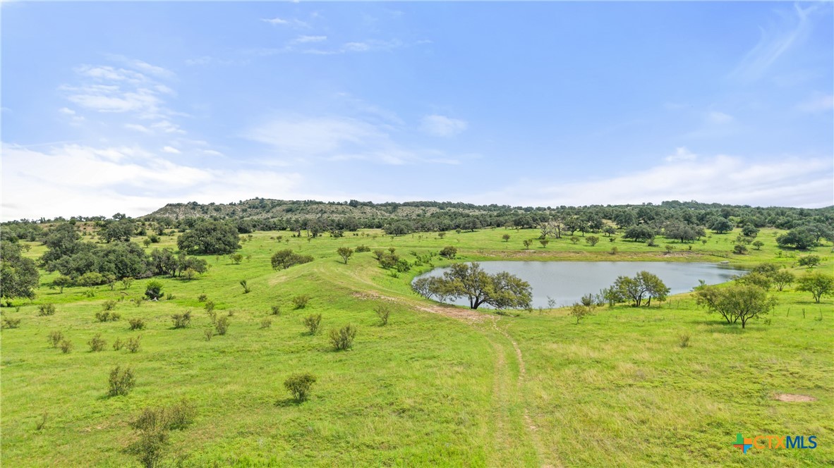 9069-39 Ranch Road 1323