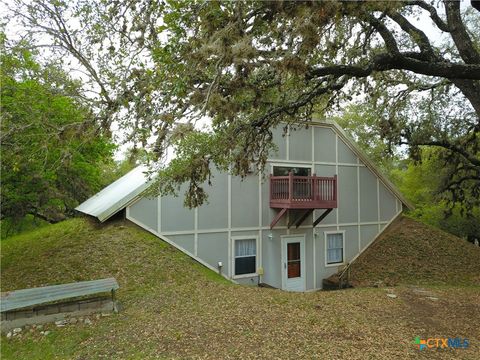 929 Red Bluff Ranch Road Pipe Creek TX 78063