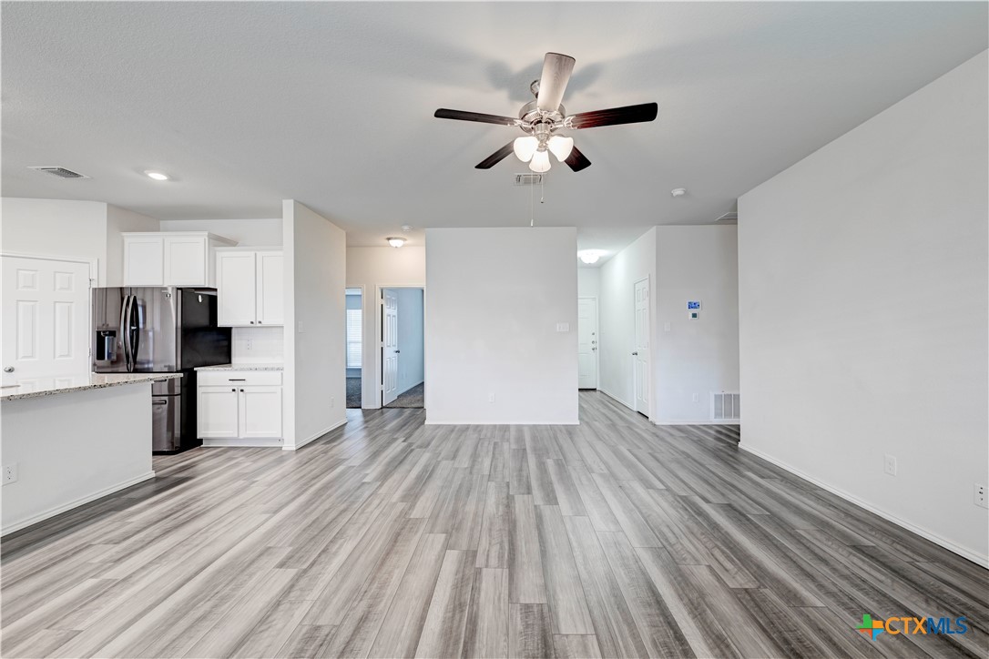 412 Saddleback Trail